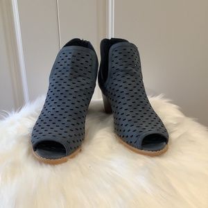 TG Size 8.5 Light Blue